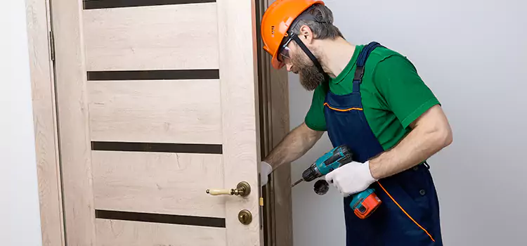 Replace Internal Door Handle with Lock Hanahan